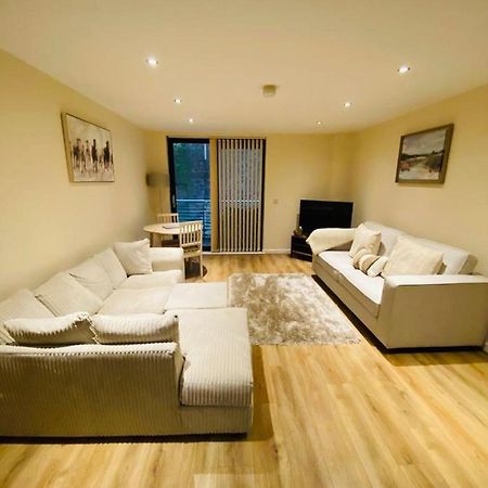 Liverpool City Centre Modern Apartment Fits 6 People Bagian luar foto